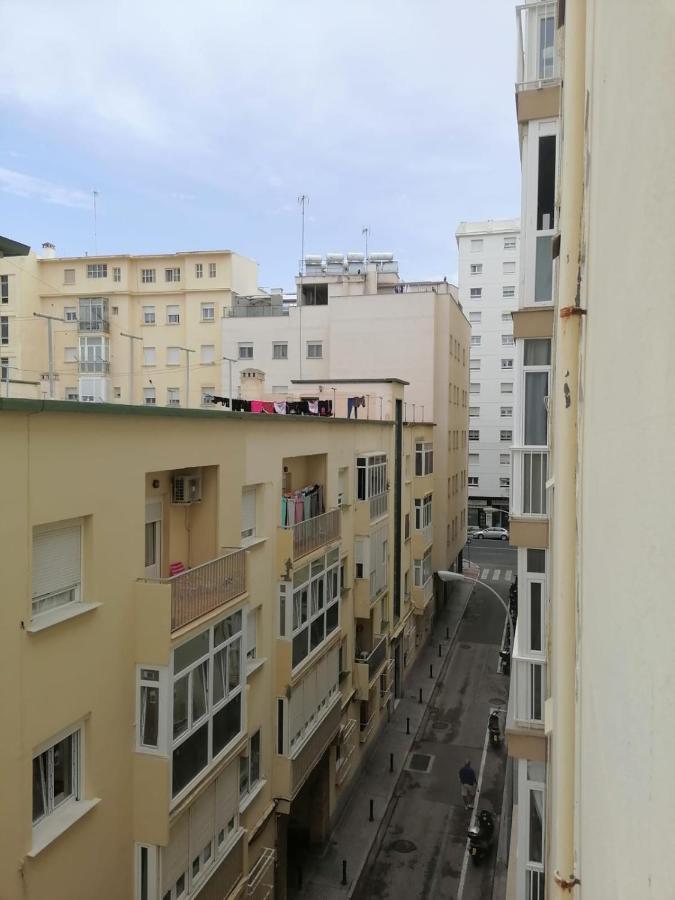 Keka En Playa La Victoria Con Ascensor Grupo Ac Gestion Apartment Cadiz Luaran gambar